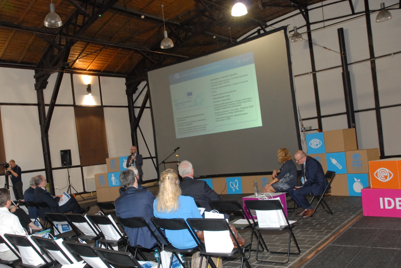 Zdjęcia konferencyjne 101