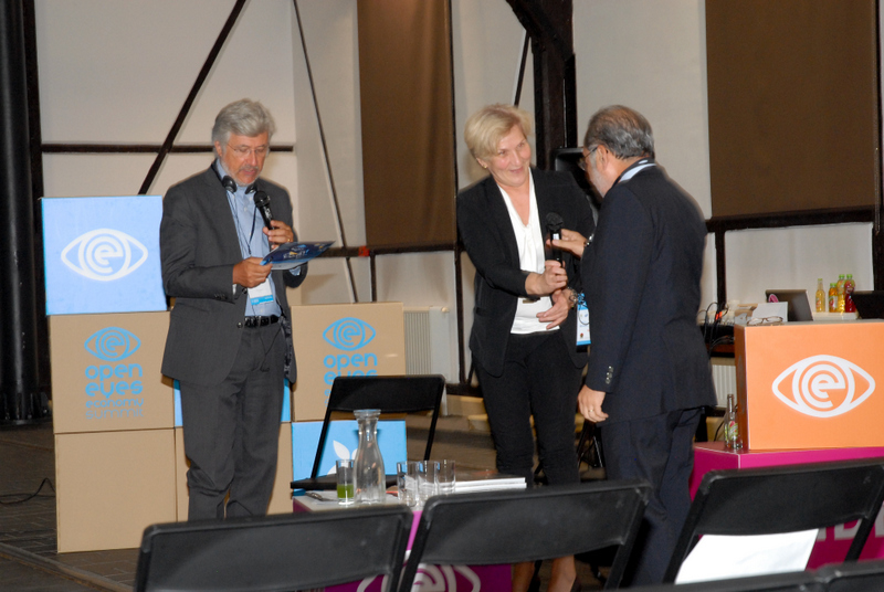 Zdjęcia konferencyjne 120