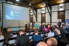 Zdjęcia konferencyjne 056