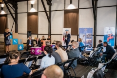 Zdjęcia konferencyjne 057