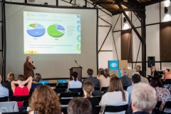 Zdjęcia konferencyjne 134