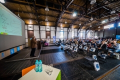 Zdjęcia konferencyjne 137